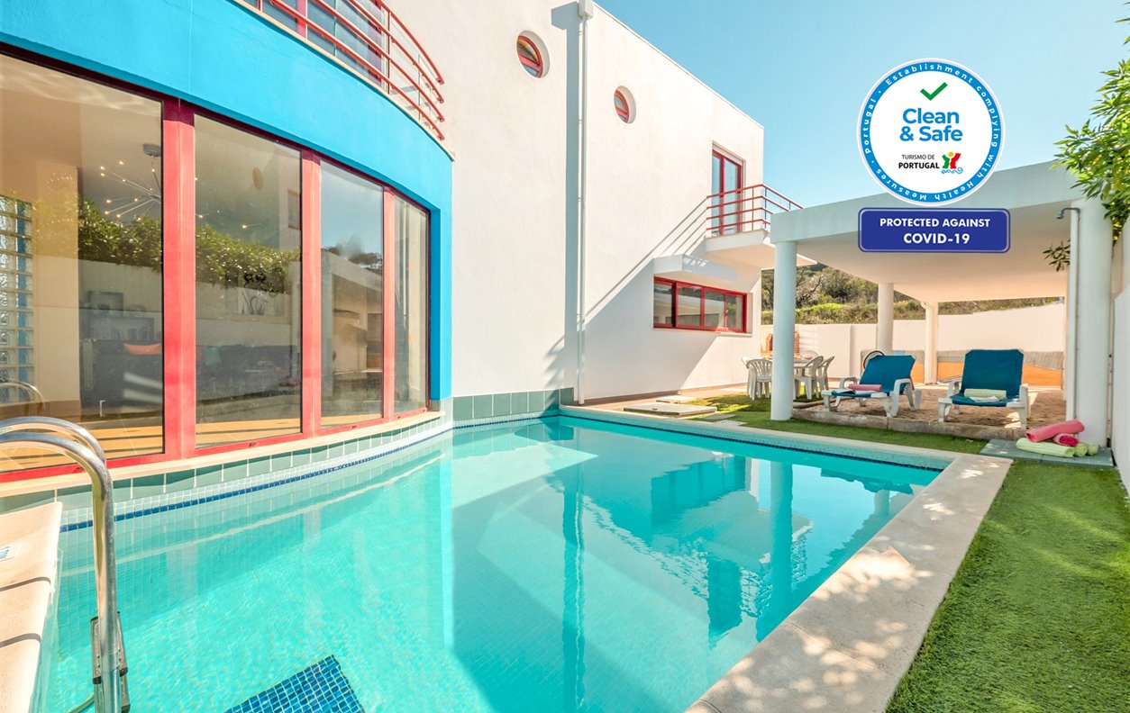 Holiday home with heated pool, A / C and WI-FI - Just 5 min. by car from the beautiful golden beaches of Peneco and São Rafael - 12576