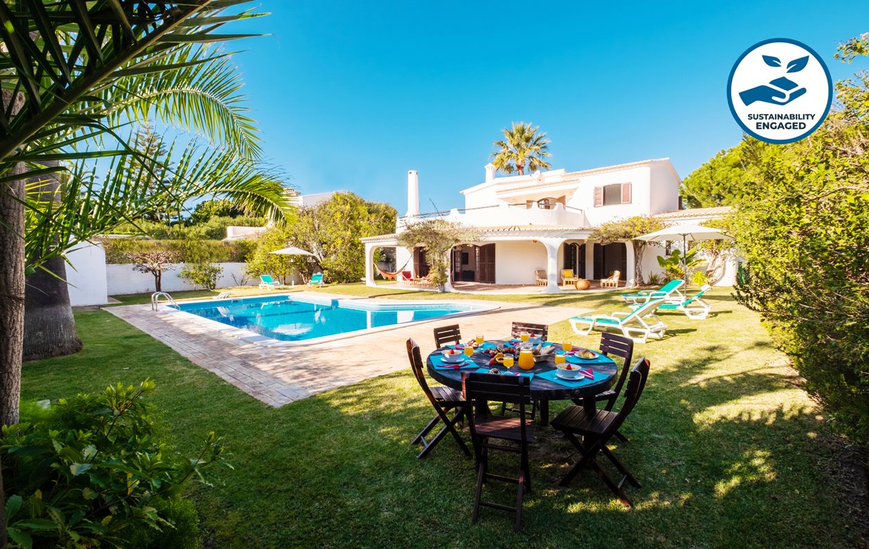 Holiday home with heated pool and garden, BBQ, A / C and Wi-Fi - 300 meters from the best golden sand beaches - 12583