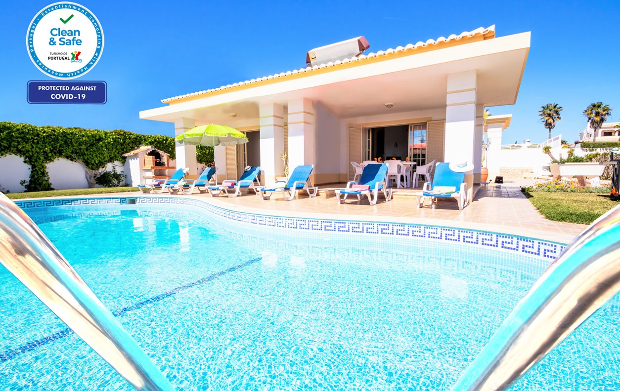 Holiday Villa with Heatable Pool, Sea View, Jacuzzi, A / C, BBQ and Wi-Fi - 12590