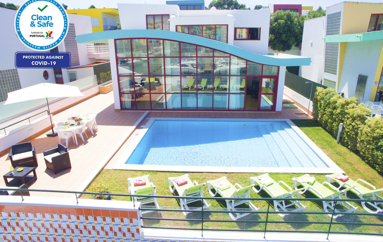 Holiday Villa with Heatable Pool, Sea View, A / C, BBQ and Wi-Fi - 12629
