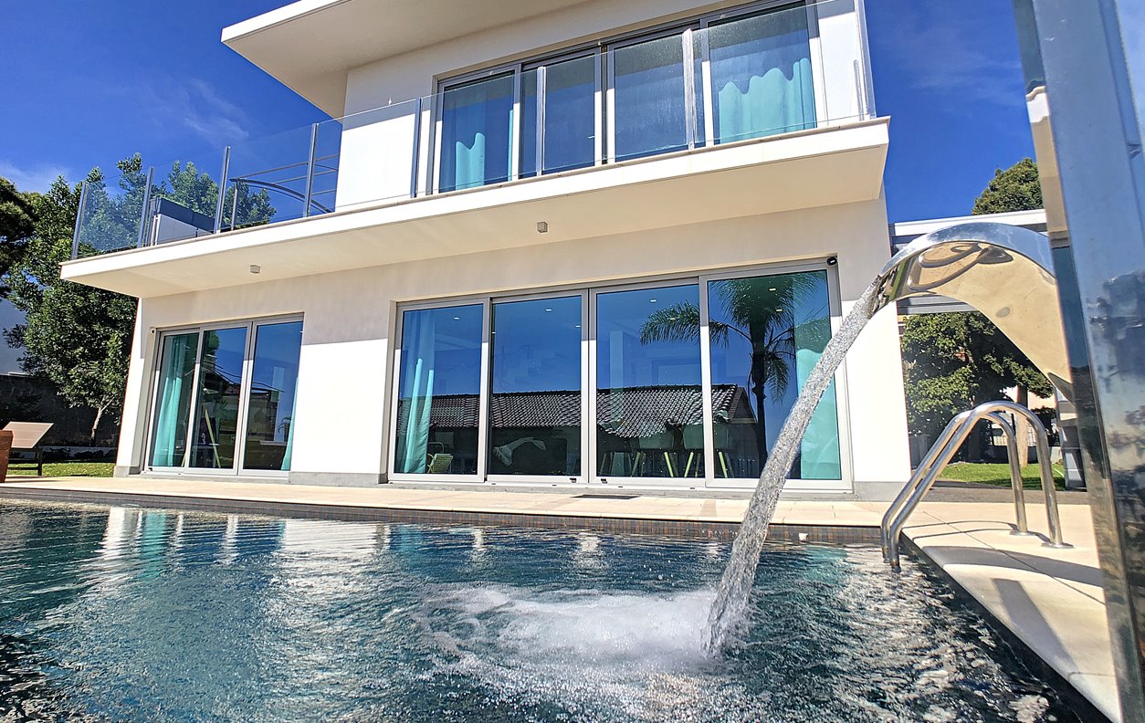 Holiday home with heated pool, sea view, garden, WI-FI and BBQ - Near Manta Diving Madeira - 12961