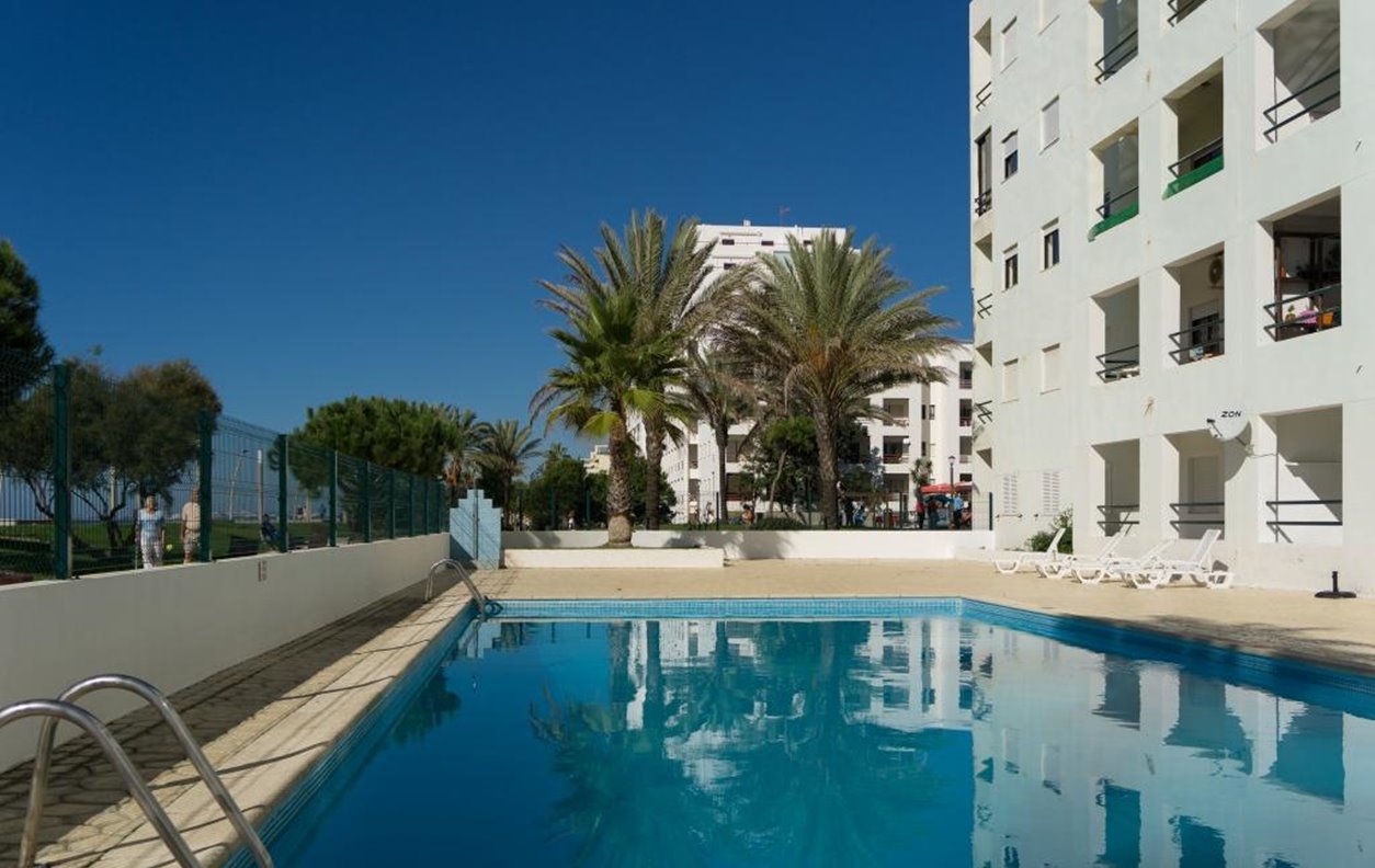 Holiday apartment with pool and WI-FI - 13615
