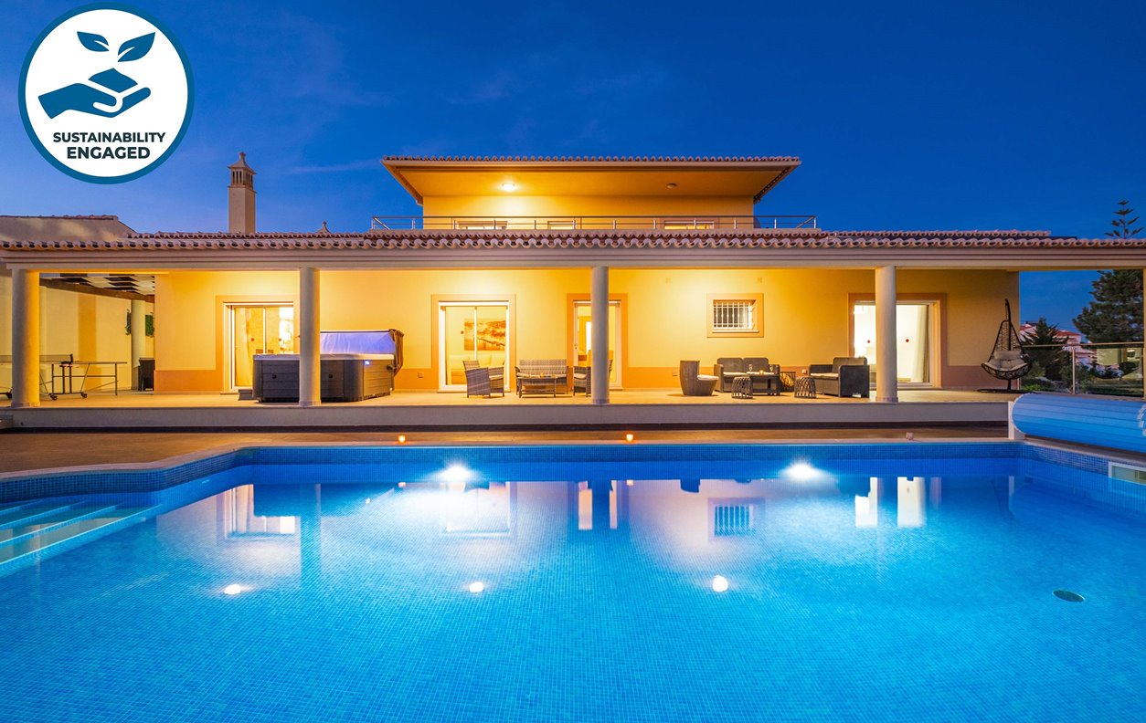 Magnificent Villa, with private pool, 5 bedrooms, large gardens, sea views and Wi-Fi - 13736