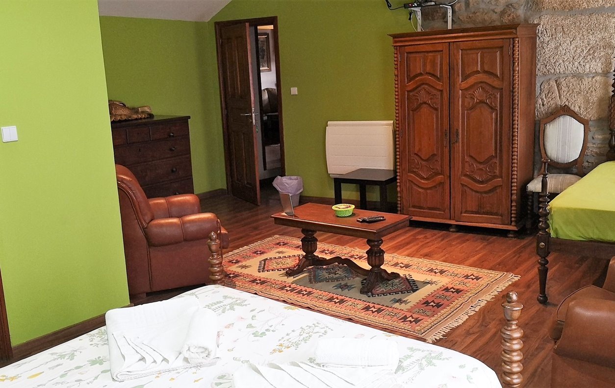Family Suite in Rustic House with Pool, Mountain View, Gym and Wi-Fi - Near Alto de Talefe - 1816